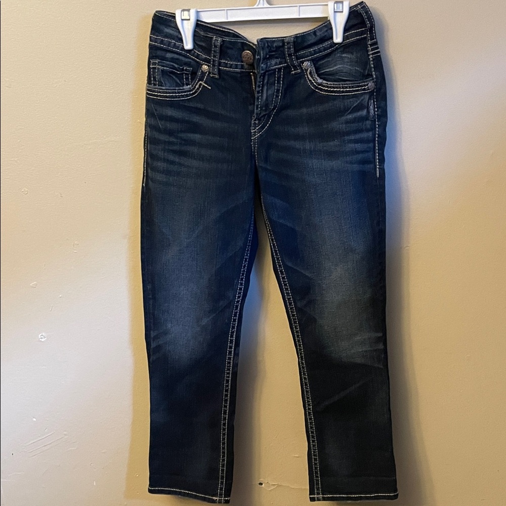 Classic Dark Wash Cropped Jeans